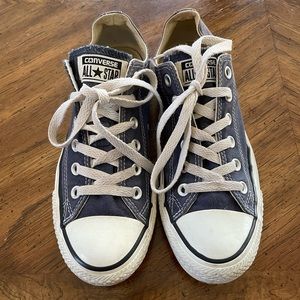 Converse All⭐️Star~Unisex~ Women’s 8, Men’s 6